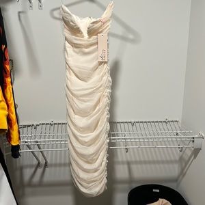 Oh Polly White BRAND NEW Dress